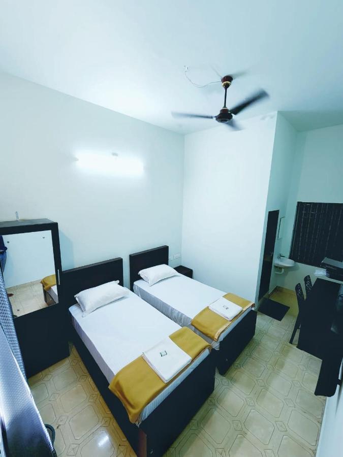 Apsara Residency Hotel Perintalmanna Exterior photo