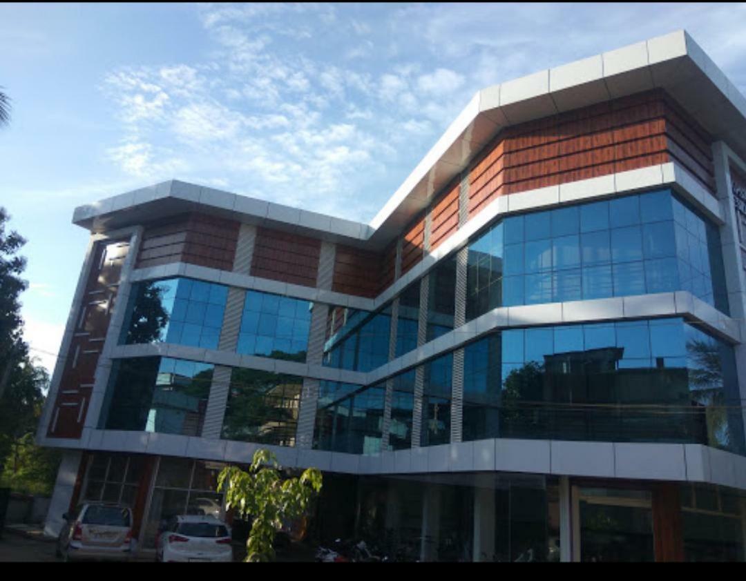 Apsara Residency Hotel Perintalmanna Exterior photo